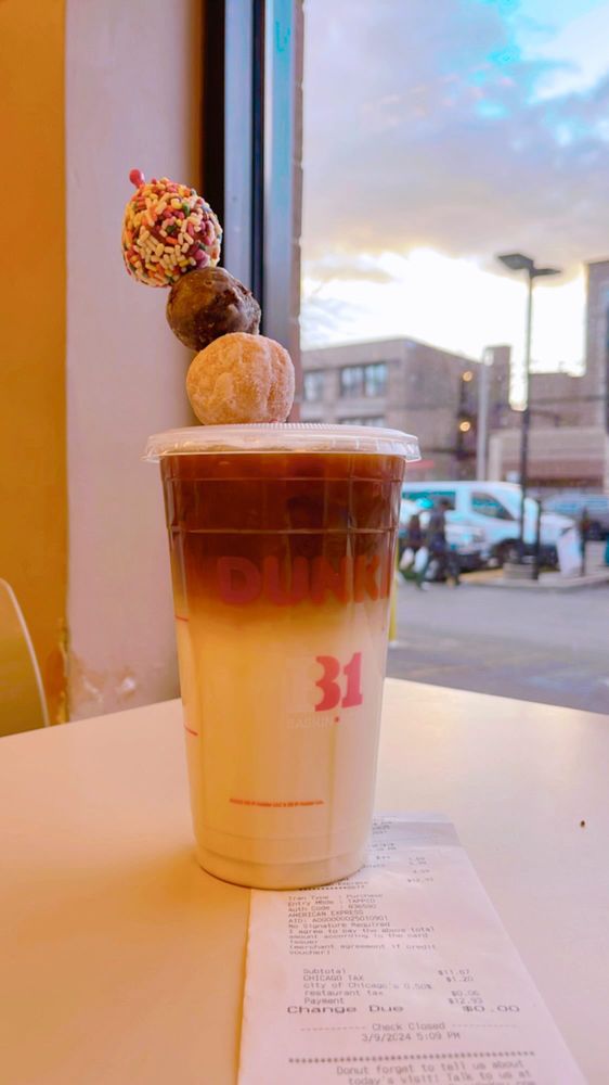 Dunkin' Logo