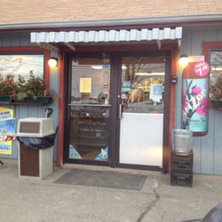 The Lunch Box - Stopping to get wine and a sub