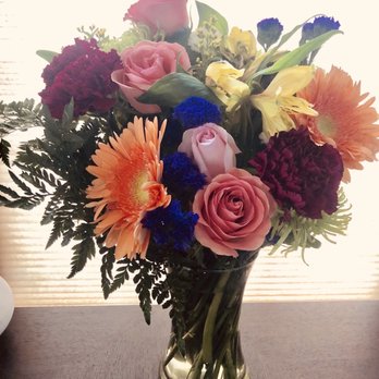 Affordable Florals - Birthday bouquet - Florists Near Me - Cleveland, Ohio Affordable Florals - Birthday bouquet - Florists Near Me - Cleveland, Ohio