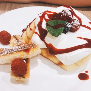 Fluffy Fluffy Dessert Cafe - #japanesepancake #pancake - Desserts Near Me - Toronto, Ontario Fluffy Fluffy Dessert Cafe - #japanesepancake #pancake - Desserts Near Me - Toronto, Ontario