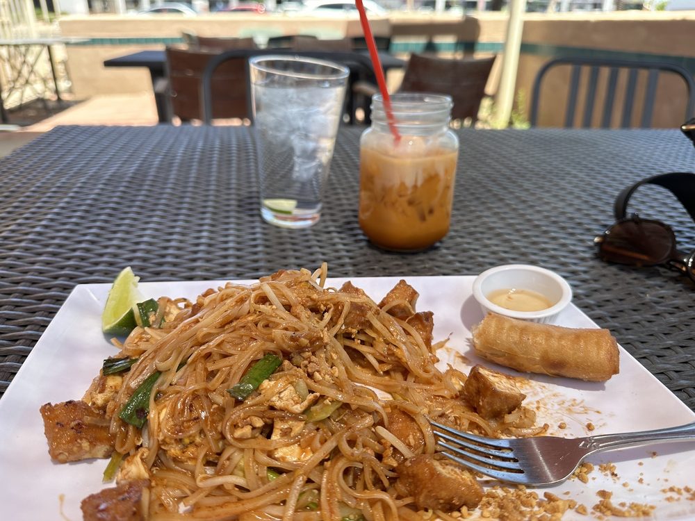 THAI BASIL AHWATUKEE Updated September 2024 152 Photos & 221