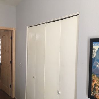 Duhon Custom Gates and Woodworking - Before Duhon came in an did the work. I had a battered aged bifold door. - Carpenters Near Me Duhon Custom Gates and Woodworking - Before Duhon came in an did the work. I had a battered aged bifold door. - Carpenters Near Me