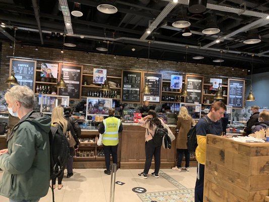 Caffe Nero by null