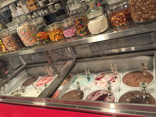 Cream Parlor by null