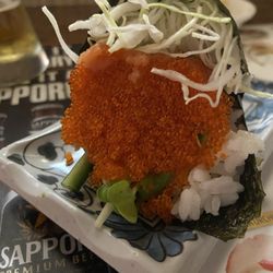 Yu Shang - Fried oyster hand roll