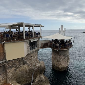 Le Plongeoir - Mediterranean Near Me - Nice, 06