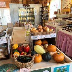 Red Shed Market - Inside