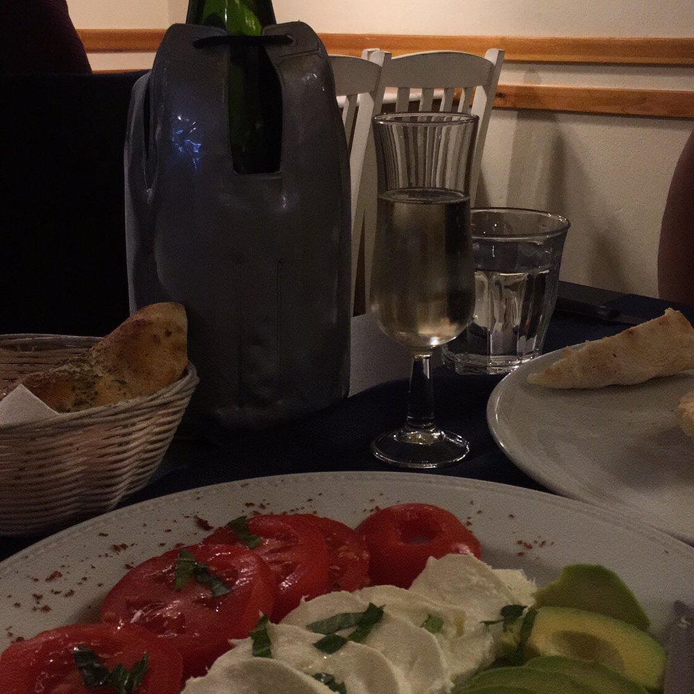 Francesco - Soooo fresh tri color salad - Pizza Near Me - Villafranca, NA Francesco - Soooo fresh tri color salad - Pizza Near Me - Villafranca, NA