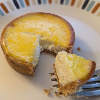 Cotton Cake Japanese Cheesecake - Cheese tart - Bakeries Near Me - Troy, Michigan