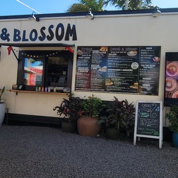 Kihei Food Oasis - Food Trucks Near Me - Kihei, Hawaii Kihei Food Oasis - Food Trucks Near Me - Kihei, Hawaii