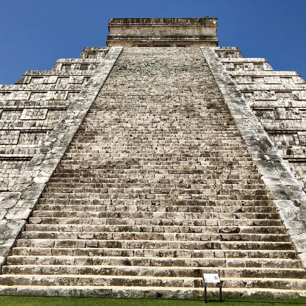 Chichen Itza Experience - El Castillo - VN - Historical Tours Near Me - Chichén Itzá, YUC
