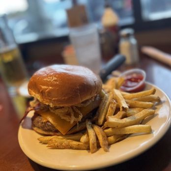 Mainstream Bar and Grill - BBQ Burger - Bars Near Me - Poway, California Mainstream Bar and Grill - BBQ Burger - Bars Near Me - Poway, California