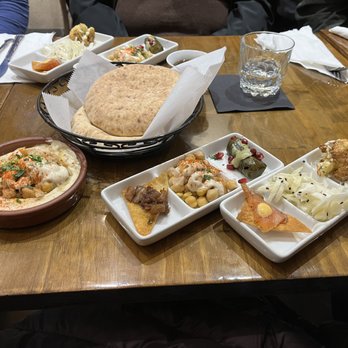 Hummus Kitchen - Mediterranean Near Me - New York, New York