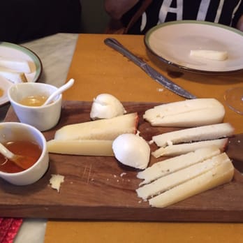Il Ristoro dei Perditempo - Cheese and honey - Wine Bars Near Me - Florence, FI Il Ristoro dei Perditempo - Cheese and honey - Wine Bars Near Me - Florence, FI