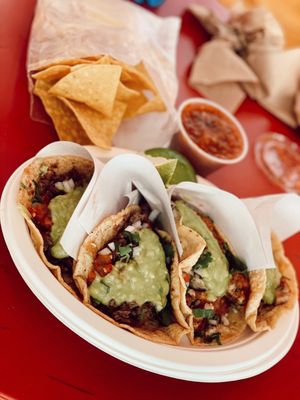 LOS TACOS No.1 by null