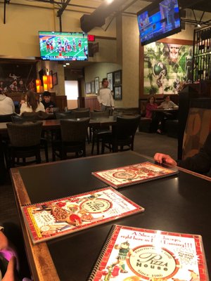 Pizza House by null