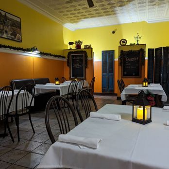 CRāVing Restaurant - Inside - New American Near Me - Buffalo, New York CRāVing Restaurant - Inside - New American Near Me - Buffalo, New York