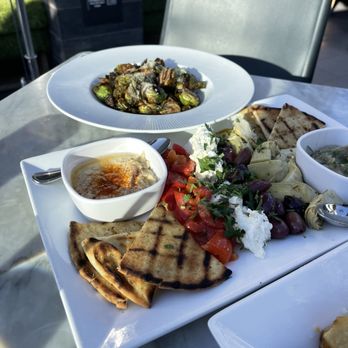 Spire 73 - Mediterranean Plate - Cocktail Bars Near Me - Los Angeles, California Spire 73 - Mediterranean Plate - Cocktail Bars Near Me - Los Angeles, California