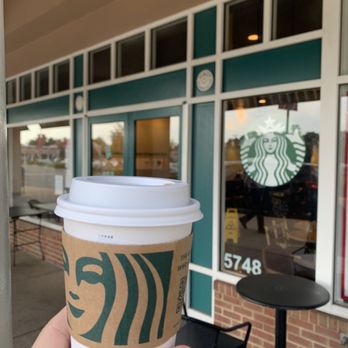 Starbucks - Starbucks Americano - cup o' afternoon caffeine - Coffee & Tea Near Me - Clifton, Virginia