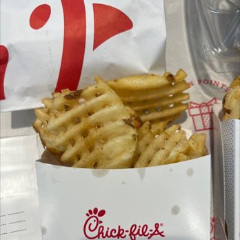Chick-fil-A - Chick-fil-A Waffle Potato Fries - Fast Food Near Me - Arden Hills, Minnesota