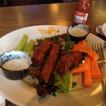Piper's Pub - Vegan wings!!! - British Near Me - Pittsburgh, Pennsylvania