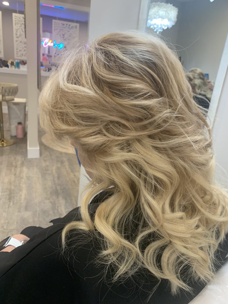 DREAM N COLOR SALON Holly Springs, North Carolina Hair Salons