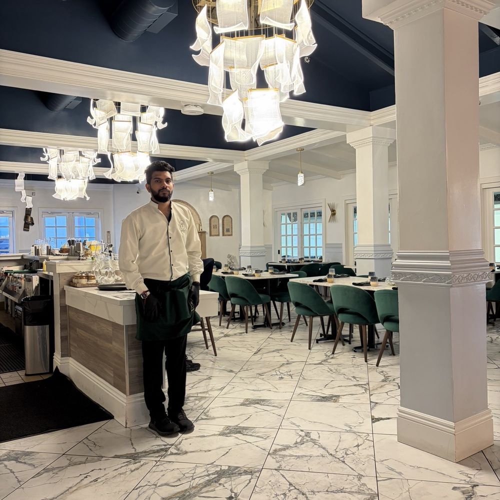 Safar By Karimi - Seating - Halal Near Me - Cupertino, California Safar By Karimi - Seating - Halal Near Me - Cupertino, California