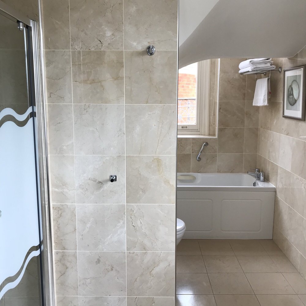 Chateau Impney - Room 609. Has a bath and a shower. A very nice and comfortable room. - Hotels Near Me - Droitwich, WOR