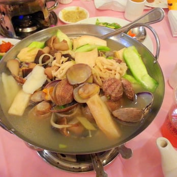 Taste Good Restaurant - clams with various types of mushrooms and other vegs - Dim Sum Near Me - Brooklyn, New York