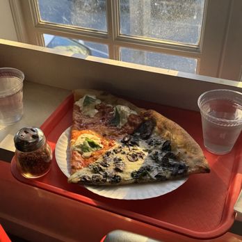 Mama's Boy - Burrata, mushroom - Pizza Near Me - Oakland, California