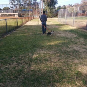 Poway Dog Park - Road back to the parking - Dog Parks Near Me - Poway, California