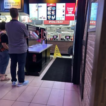 Portillo's Stafford - Hot Dogs Near Me - Stafford, Texas