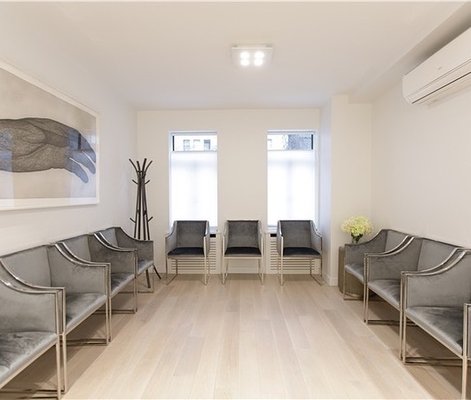 Jonathan L Glashow, MD