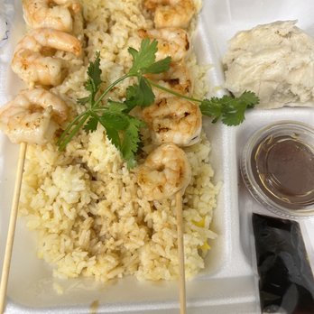 Lily Coffee Tea And Bread - Shrimp and rice with a Bao bun in the side - Vietnamese Near Me - Augusta, Georgia Lily Coffee Tea And Bread - Shrimp and rice with a Bao bun in the side - Vietnamese Near Me - Augusta, Georgia