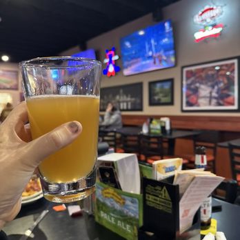 Longnecks Sports Grill - Beer - Sports Bars Near Me - Walton, Kentucky