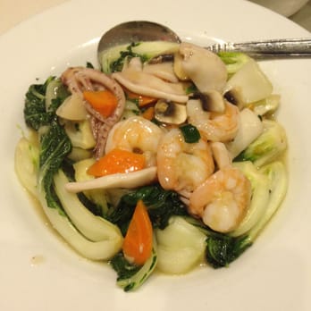 Leisure Cafe - Seafood and Greens (Bok Choy) - Cantonese Near Me - San Leandro, California