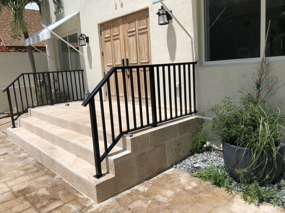 R & T Garage Door & Iron Works - Garage Door Contractor in Miami, FL