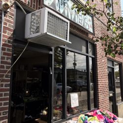 Trinkets - Storefront