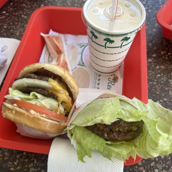 In-N-Out Burger - Fast Food Near Me - Los Angeles, California In-N-Out Burger - Fast Food Near Me - Los Angeles, California