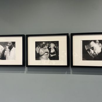 Poetry Jazz Café - Beautiful photos of music greats line the walls... - Music Venues Near Me - Toronto, Ontario Poetry Jazz Café - Beautiful photos of music greats line the walls... - Music Venues Near Me - Toronto, Ontario