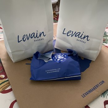 Levain Bakery - Upper East Side, NYC - Bagged cookies - Bakeries Near Me - New York, New York Levain Bakery - Upper East Side, NYC - Bagged cookies - Bakeries Near Me - New York, New York