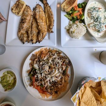 Aqui Mero - Mexican Near Me - Cary, North Carolina