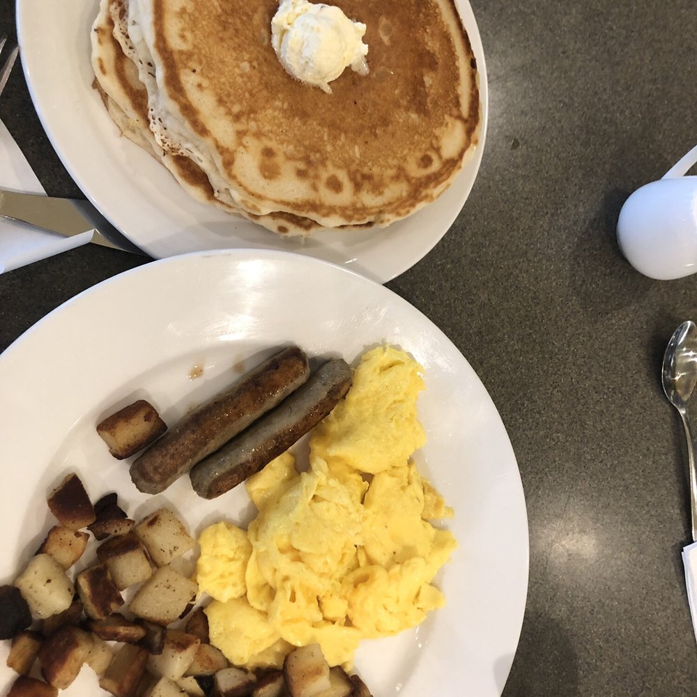 Half Day Cafe - Egg combination breakfast with turkey sausage - Breakfast & Brunch Near Me - Mason, Ohio Half Day Cafe - Egg combination breakfast with turkey sausage - Breakfast & Brunch Near Me - Mason, Ohio