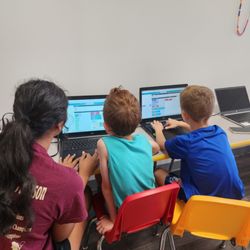 iSTEAM Studio - Coding for beginners.
