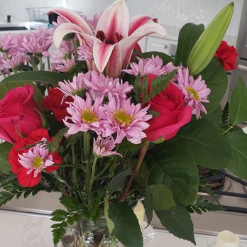 The Flower Bucket - Very tired mums, carnations and 3 roses. Wait til you see the back! Such an embarrassing product from Wilhides! - Florists Near Me - Ellicott City, Maryland The Flower Bucket - Very tired mums, carnations and 3 roses. Wait til you see the back! Such an embarrassing product from Wilhides! - Florists Near Me - Ellicott City, Maryland