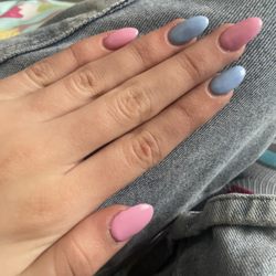 Super Nails Spa & Waxing - Just a basic pink and blue