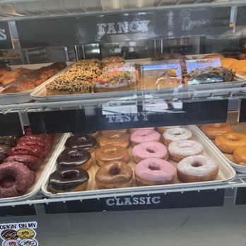 Glaze Doughnuts - Donuts Near Me - Las Vegas, Nevada Glaze Doughnuts - Donuts Near Me - Las Vegas, Nevada