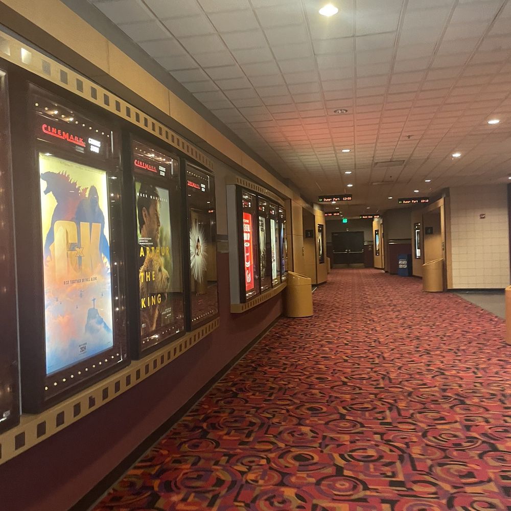 Cinemark Melrose Park - Cinema Near Me - Melrose Park, Illinois
