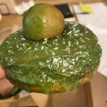 Matta - Pandan donut - Vietnamese Near Me - Portland, Oregon Matta - Pandan donut - Vietnamese Near Me - Portland, Oregon