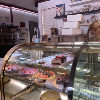 Happy Zoe Vegan Bakery - Sweets ;) - Vegan Near Me - Brooklyn, New York